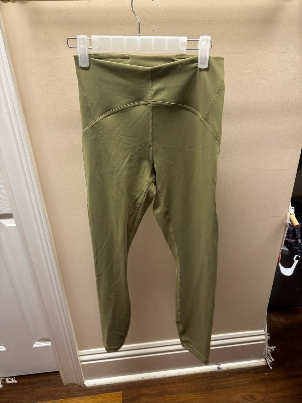 Lululemon Olive Green Wunder Under Leggings